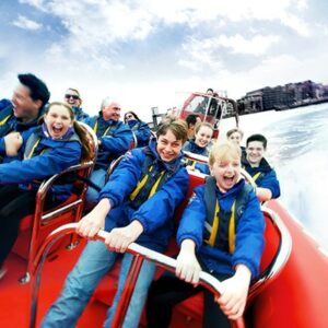 Family Thames Rockets Powerboating Experience