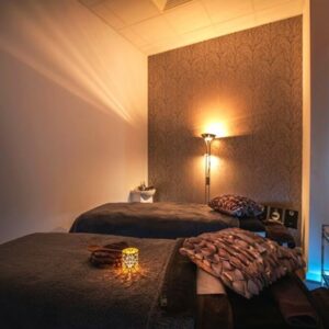 Taster Pamper Package with Afternoon Tea at a Schmoo Spa Hilton Hotels for Two