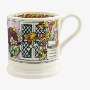 Flowers & Vases 1/2 Pint Mug