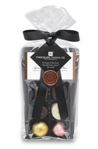 Chocolates & Drinking Flakes Gift Pack Lux