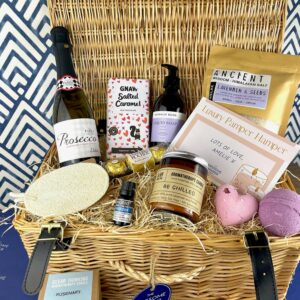 Relaxation Hamper with Prosecco