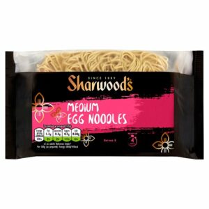 Sharwoods Medium Egg Noodles