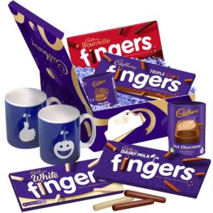 Cadbury Fingers & Hot Chocolate Mug Set